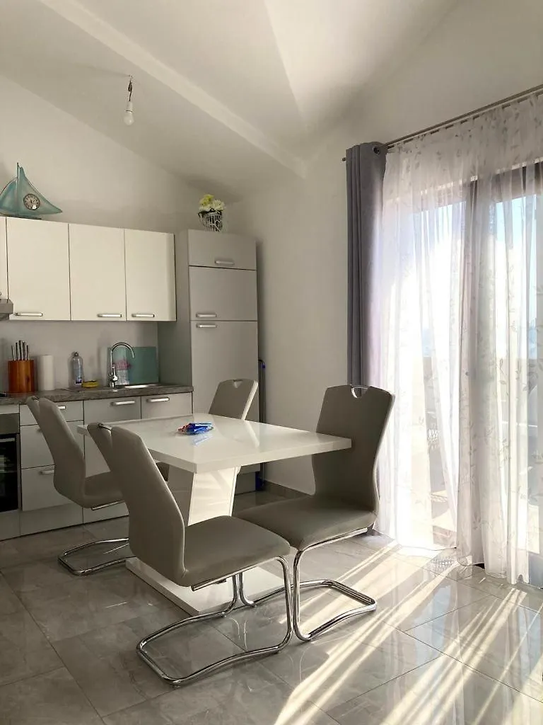 Apartment Andjela Starigrad Paklenica